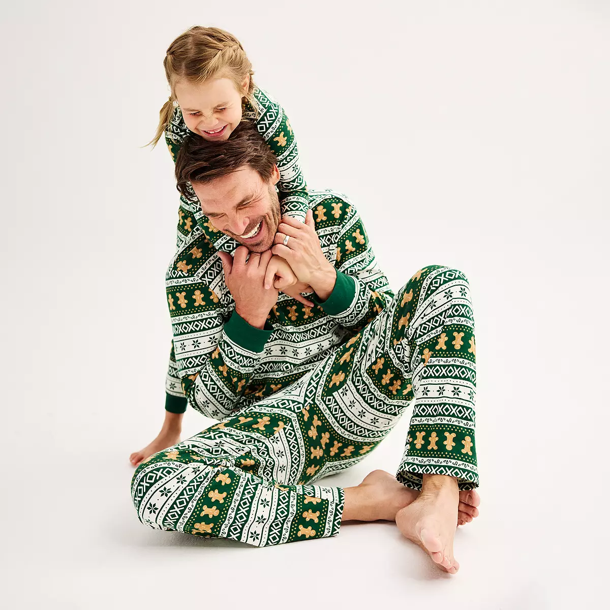 Green Gingerbread Kids Christmas Pajamas – Matching Holiday Sleepwear for Boys and Girls