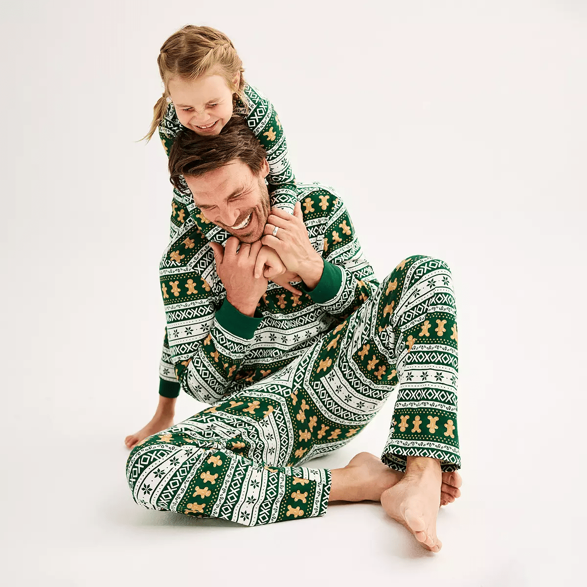 Green Gingerbread Kids Christmas Pajamas – Matching Holiday Sleepwear for Boys and Girls