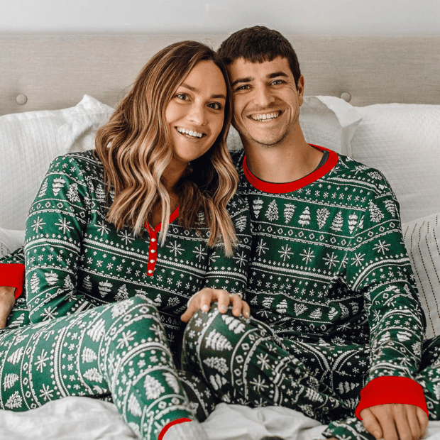 Pijamas de Navidad verdes a juego para la familia - Pijama para perro incluido